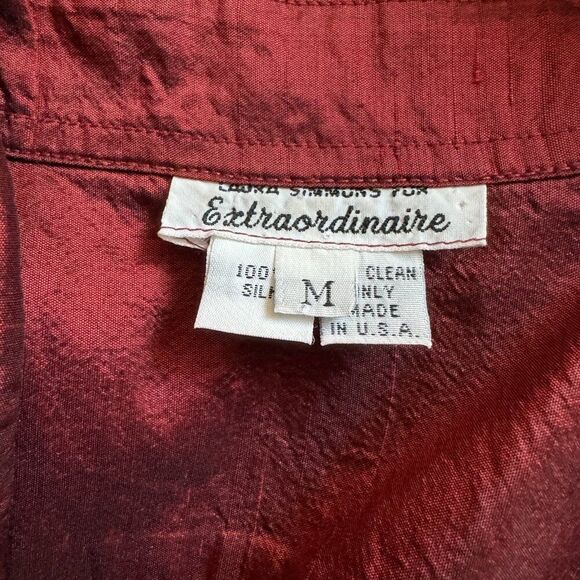 Vintage 1970s Red 100% Silk Womens Collared Button Down Minimalist Blouse Sz M - Picture 5 of 11